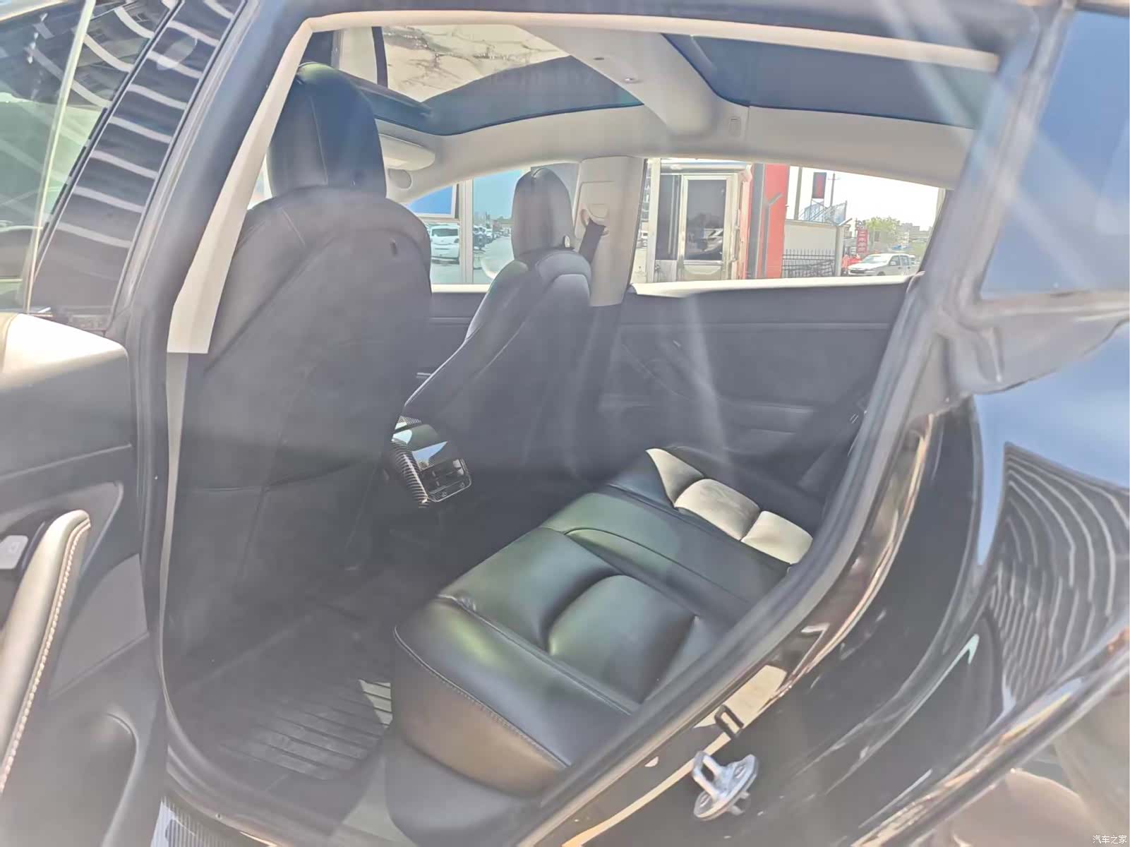 Tesla Model 3, 2020 8