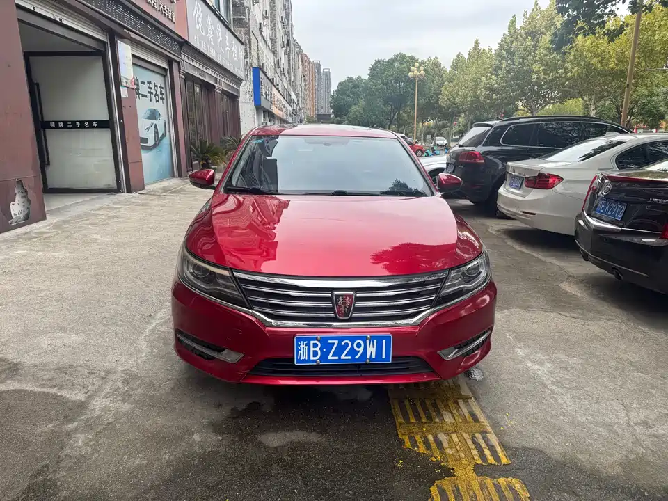Roewe i6