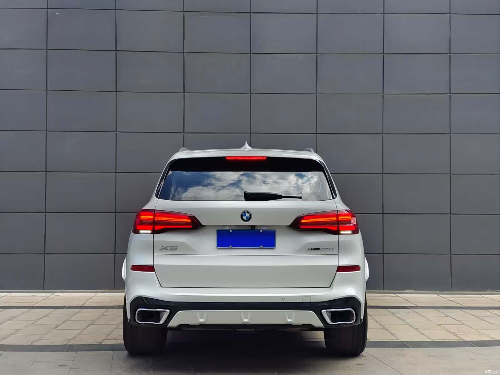 BMW X5, 2023 все фото