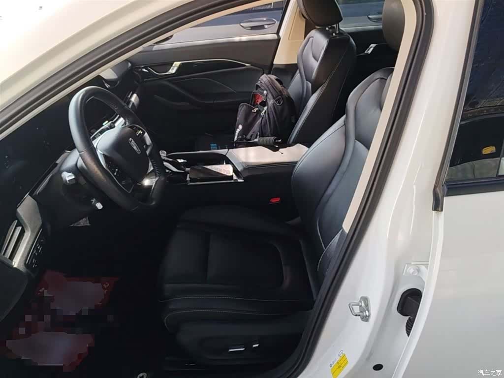 Bestune B70, 2022 15