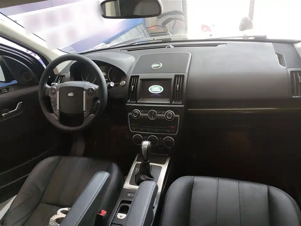 Land Rover Freelander 2