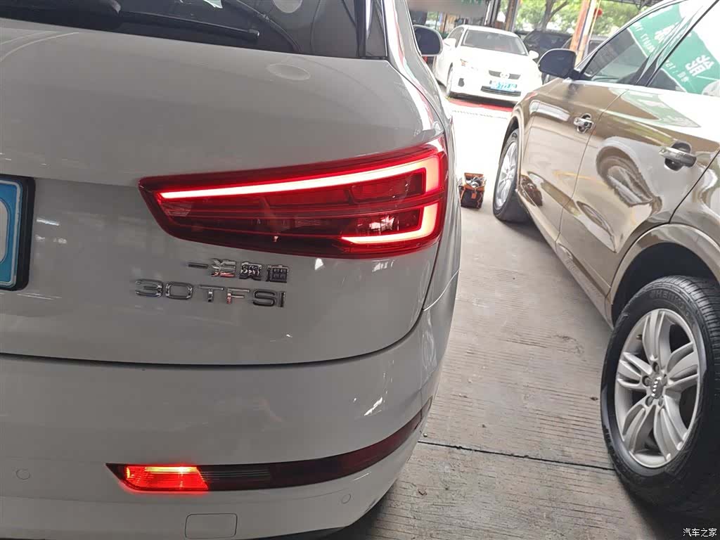 Audi Q3, 2017 24