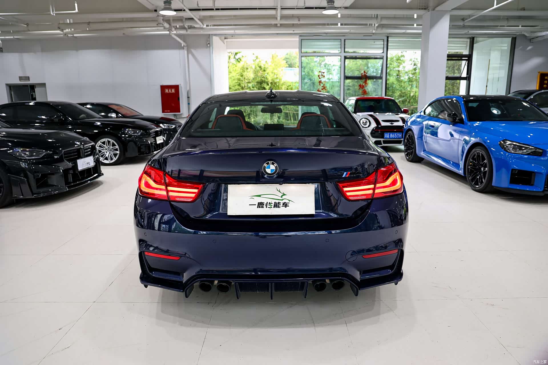 BMW M4, 2018 все фото