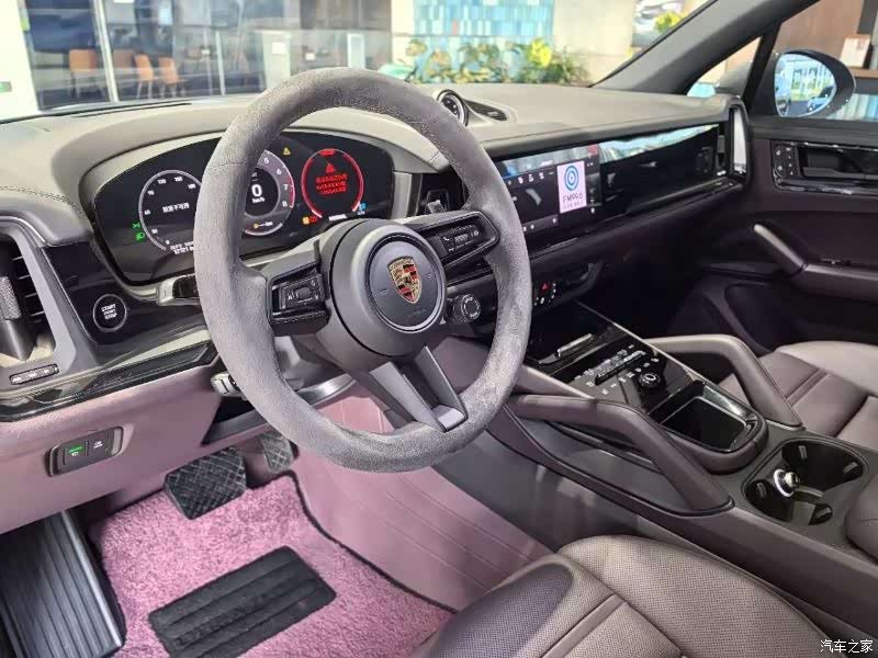 Porsche Cayenne, 2025 все фото
