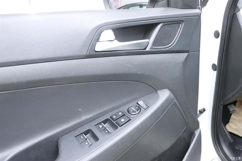 Hyundai Tucson, 2017 12