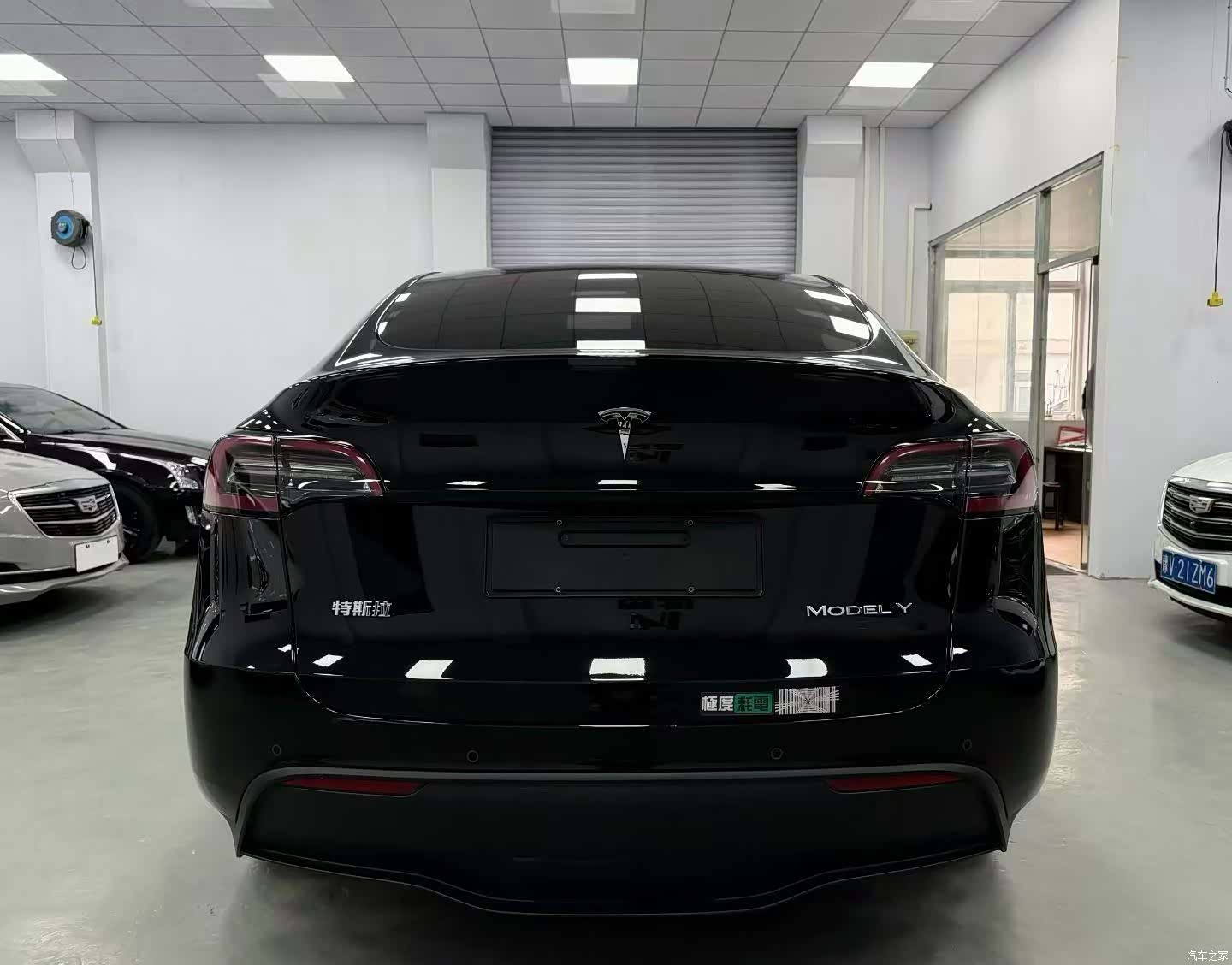 Tesla Model Y, 2024 6