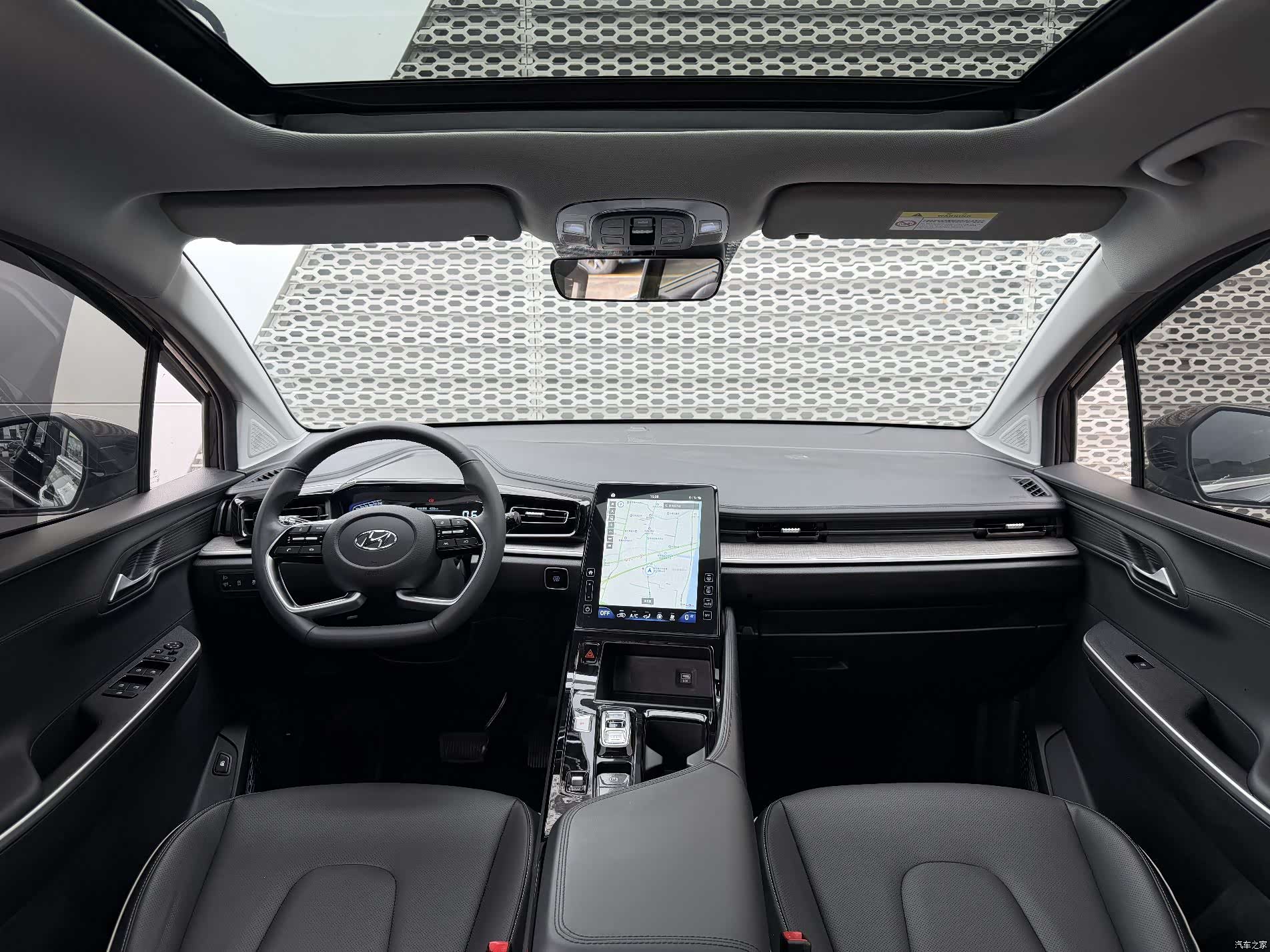 Hyundai Custo, 2024 8