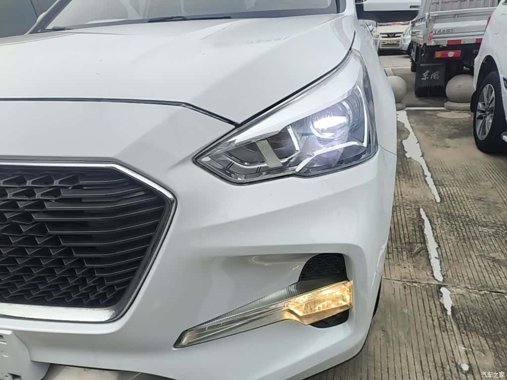 Haval M6, 2017 24