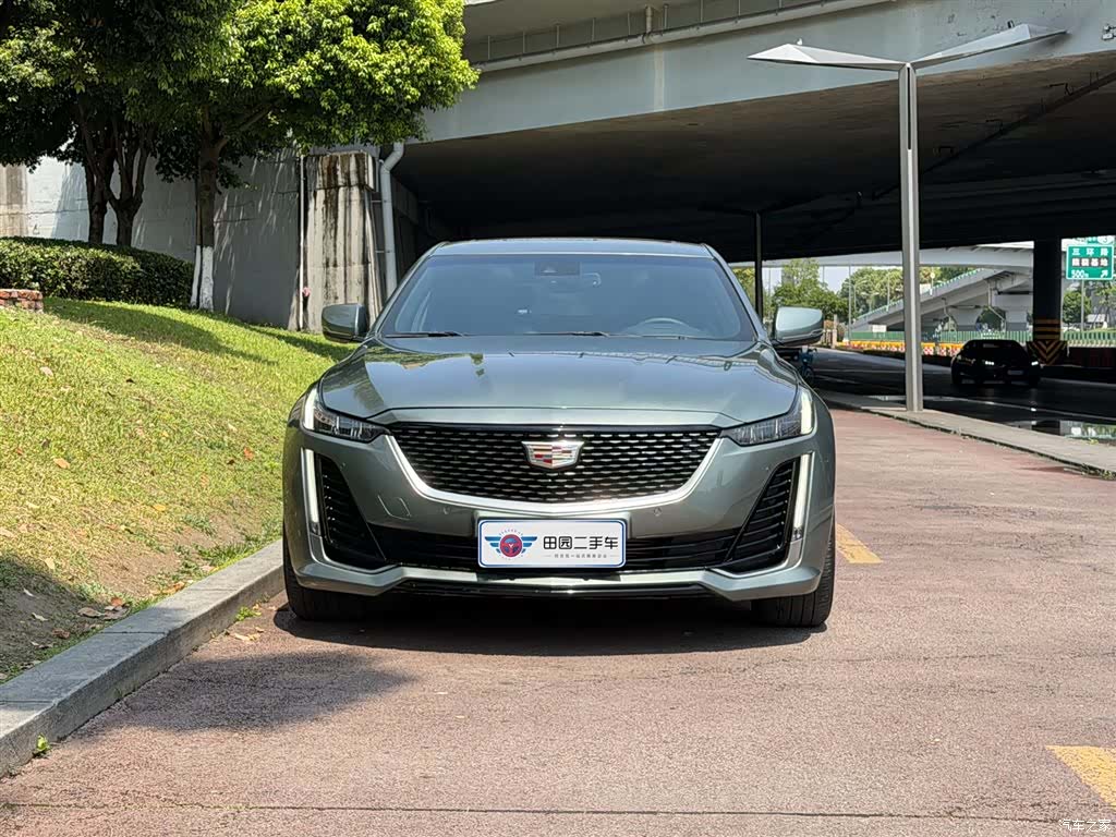 Cadillac CT5, 2023 2