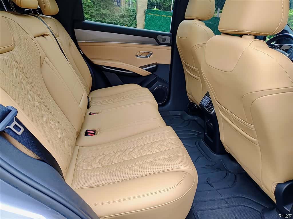 BYD Song, 2024 11