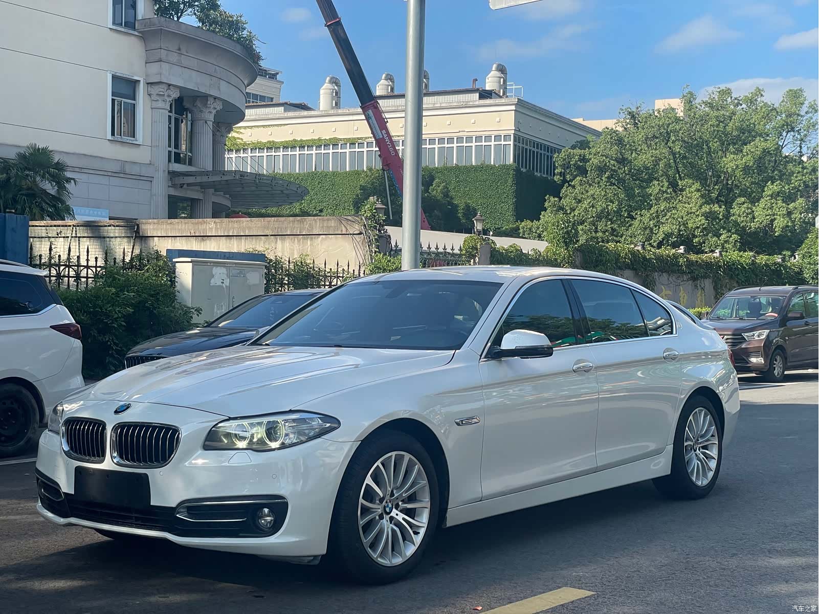 BMW 5 Series, 2017 1