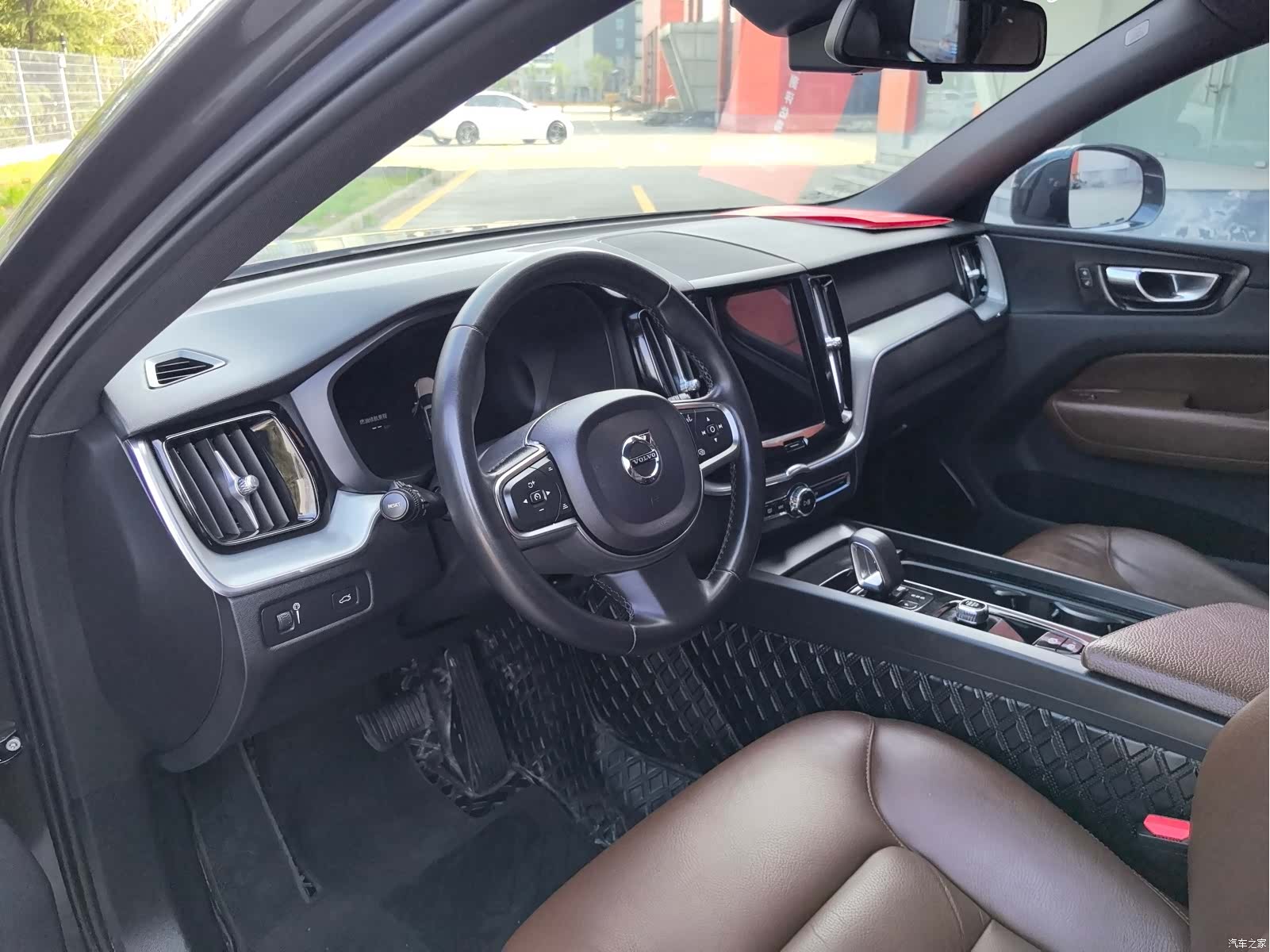 Volvo XC60, 2022 7