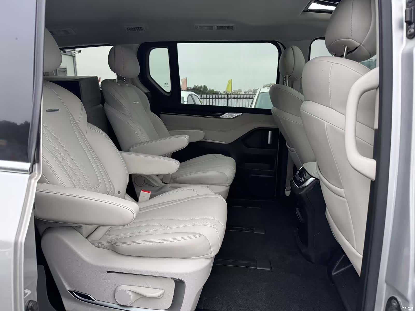 Maxus G20, 2019 11