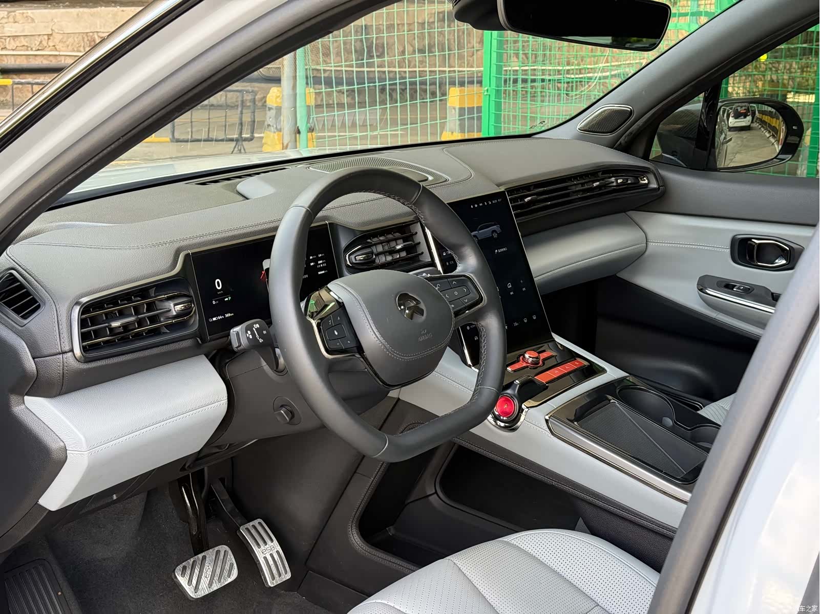 NIO ES8, 2021 8