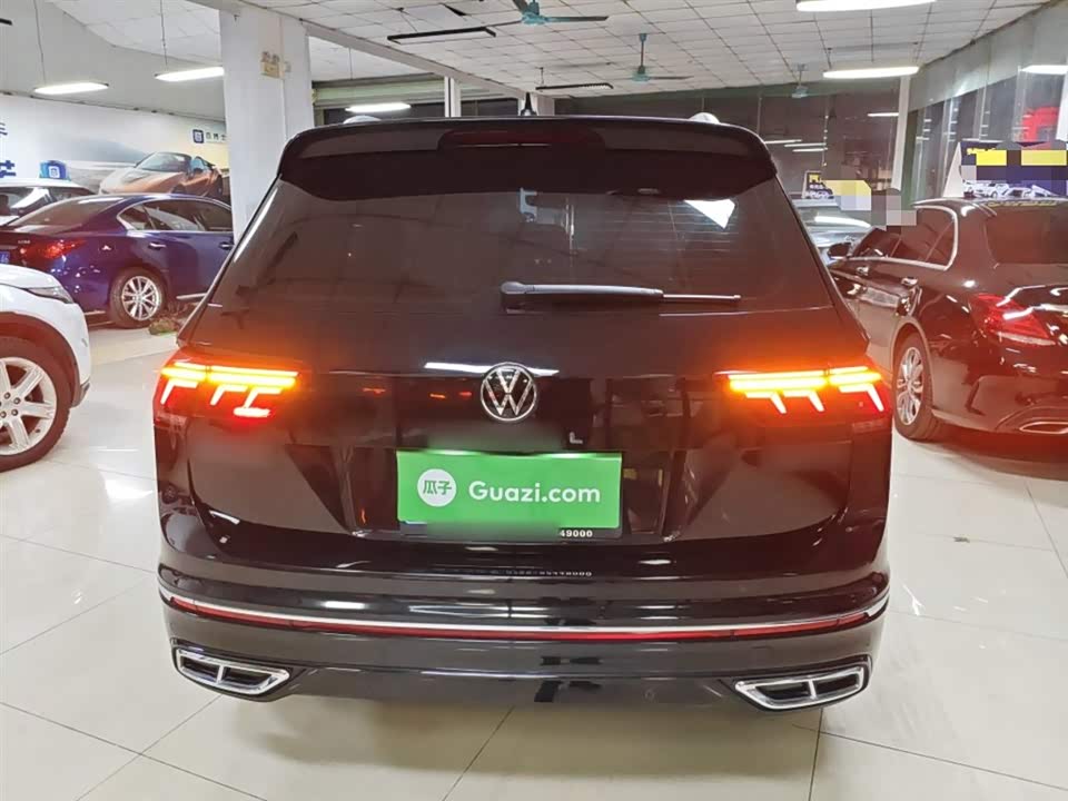 Volkswagen Tiguan L
