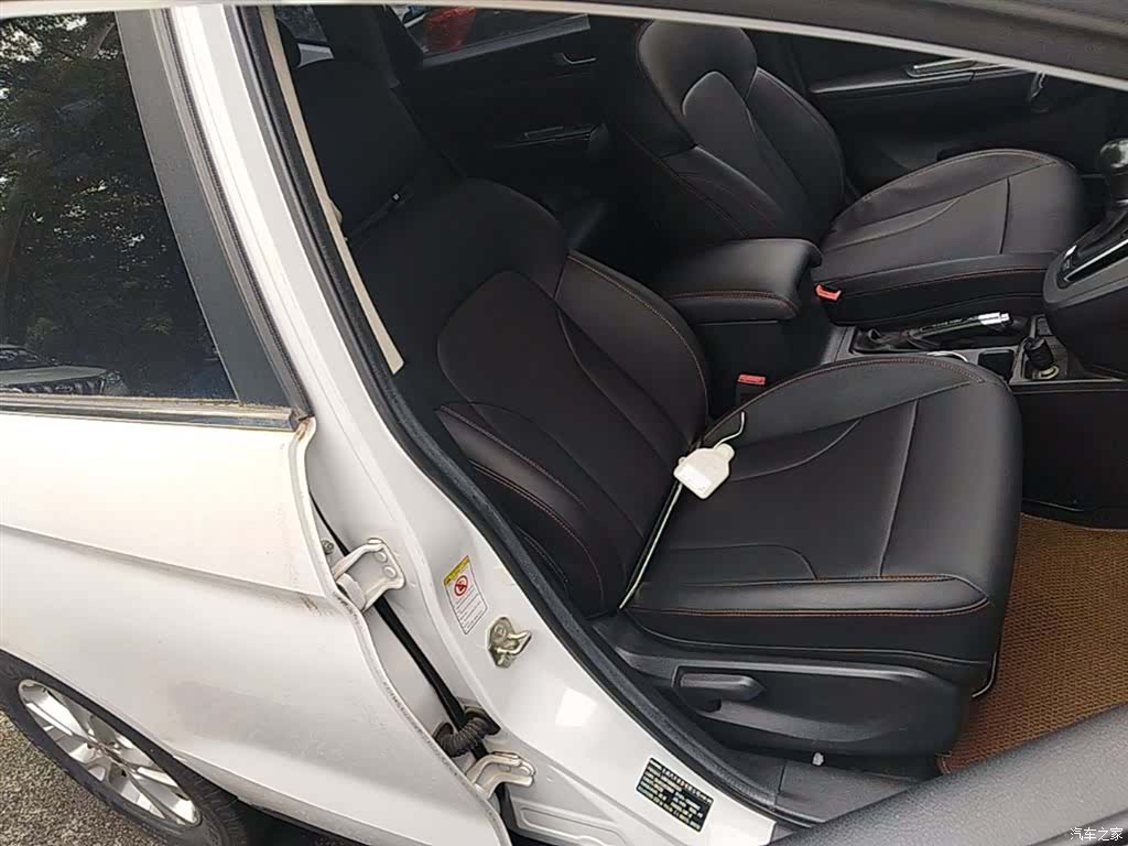 Haval M6, 2018 25