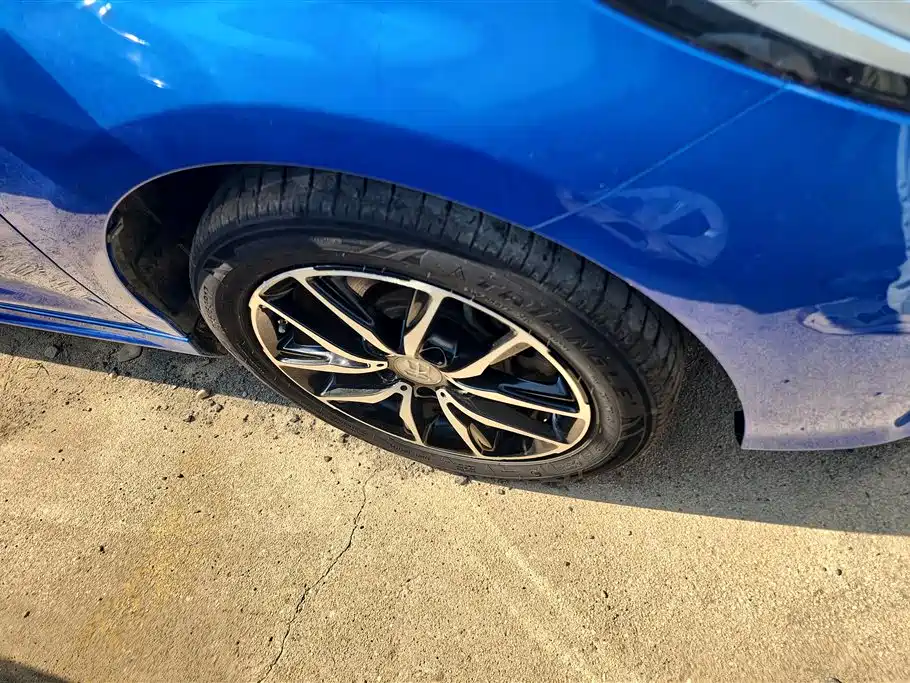 BYD Song MAX BYD Song MAX