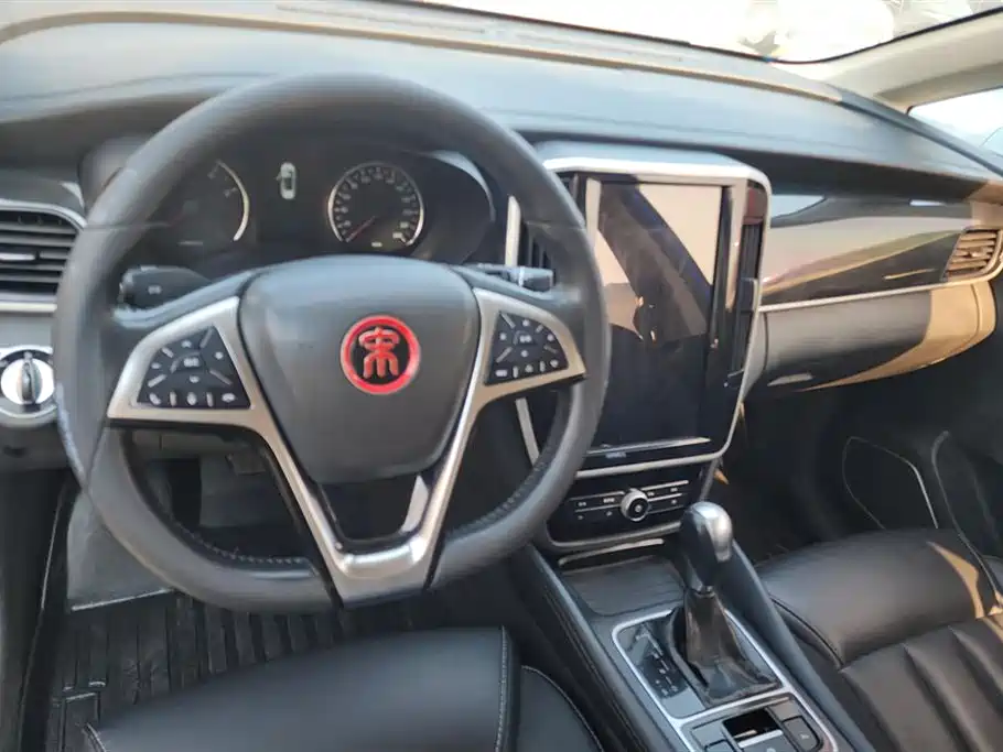 BYD Song MAX BYD Song MAX