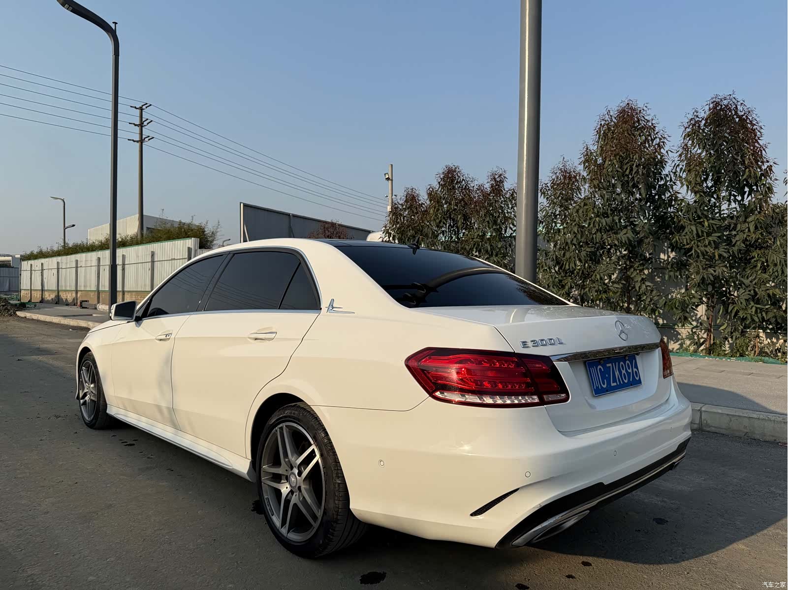 Mercedes-Benz E-Class, 2014 38