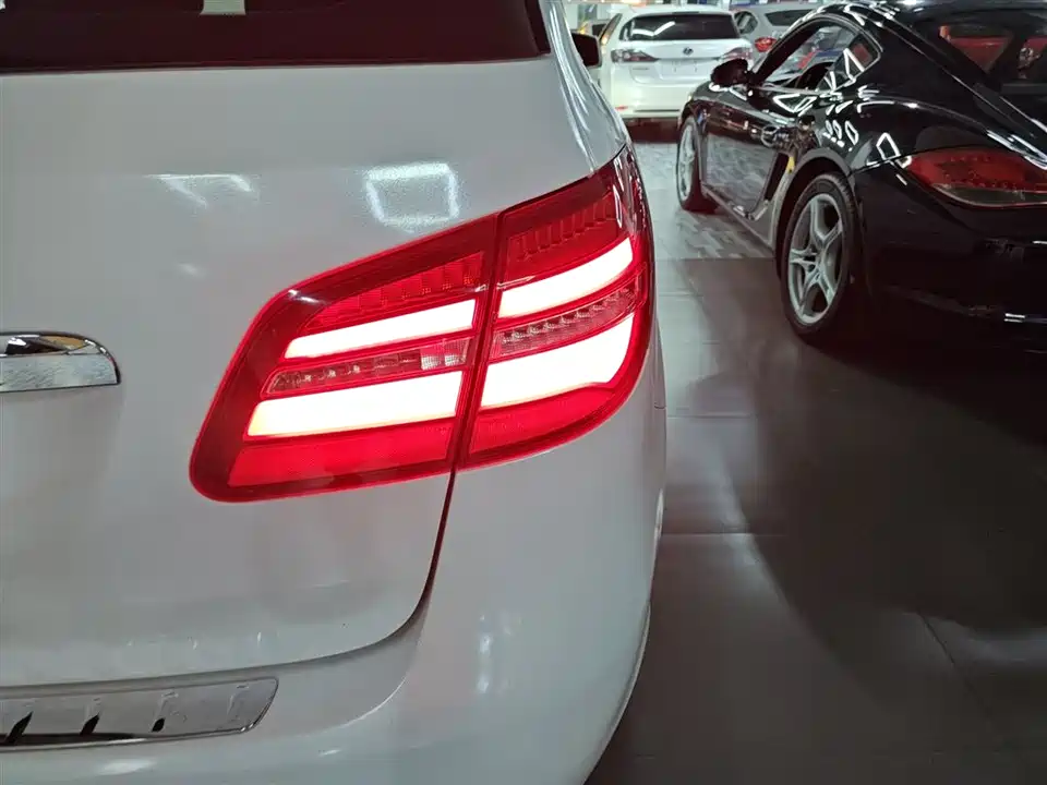 Mercedes-Benz Class B