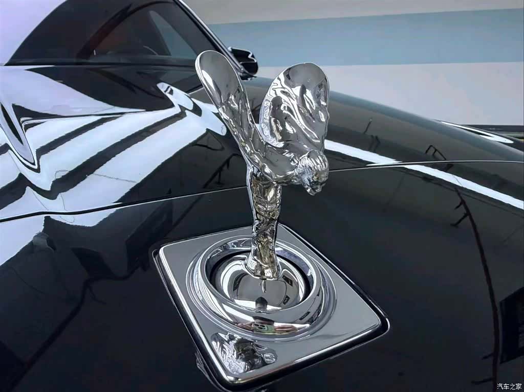 Rolls-Royce Cullinan, 2023 12