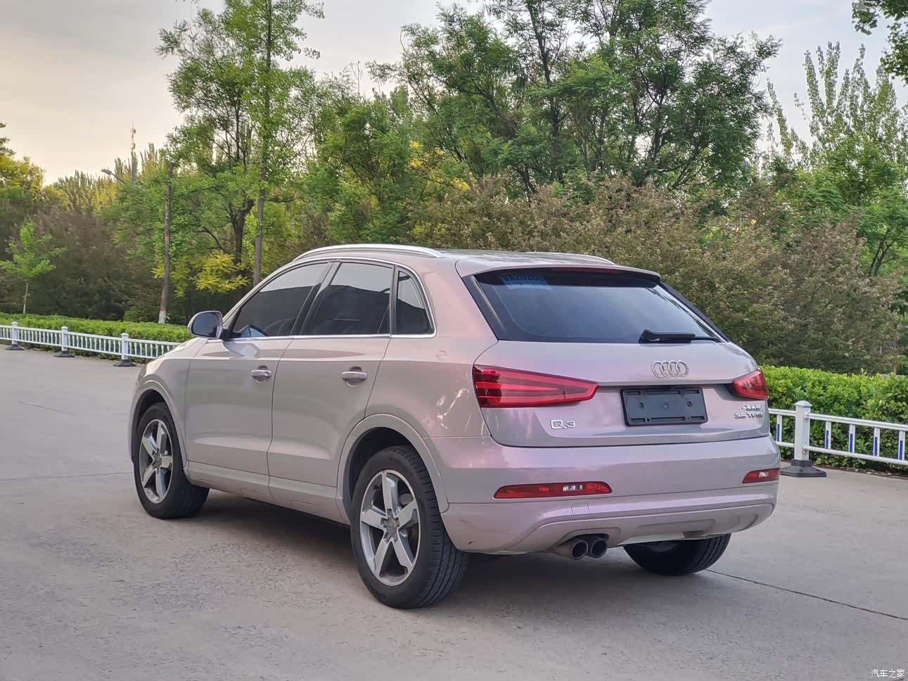 Audi Q3, 2015 9