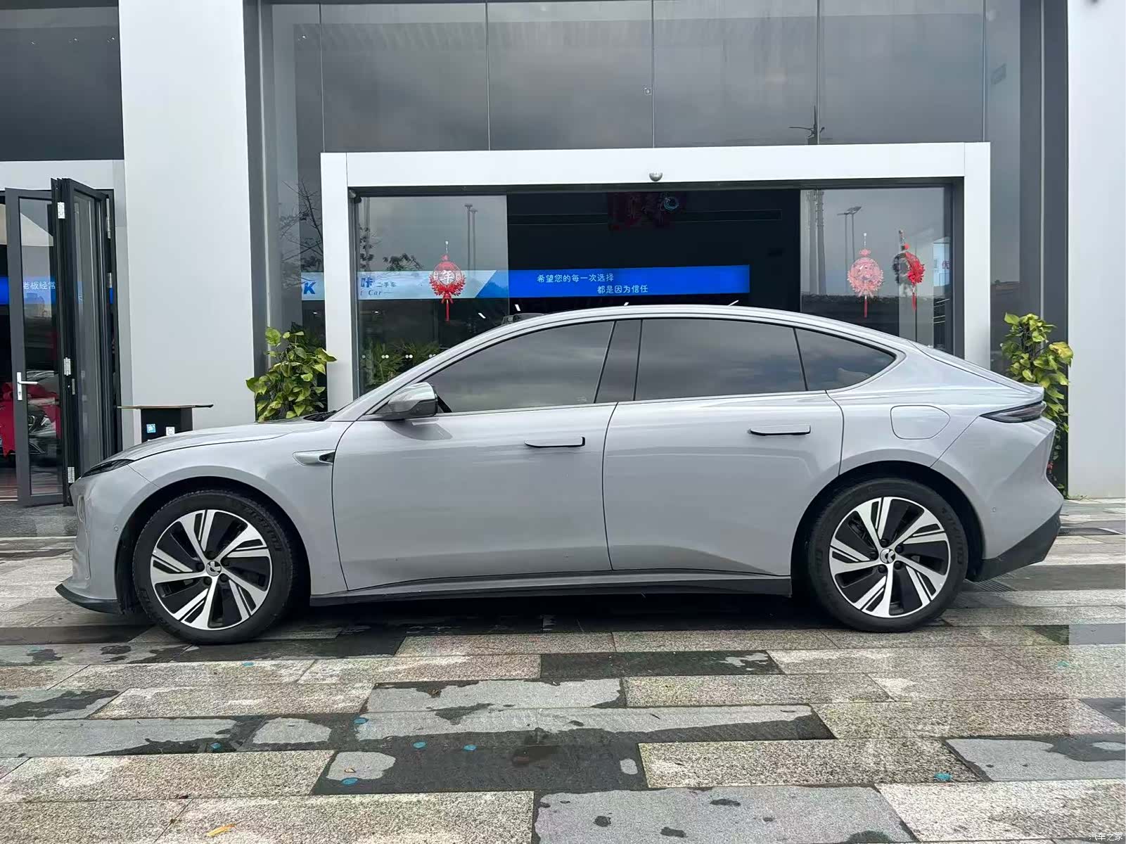 NIO ET5, 2024 4