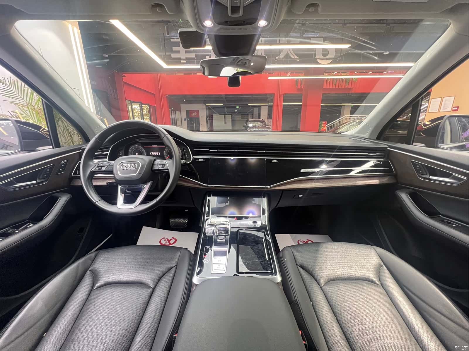 Audi Q7, 2023 8