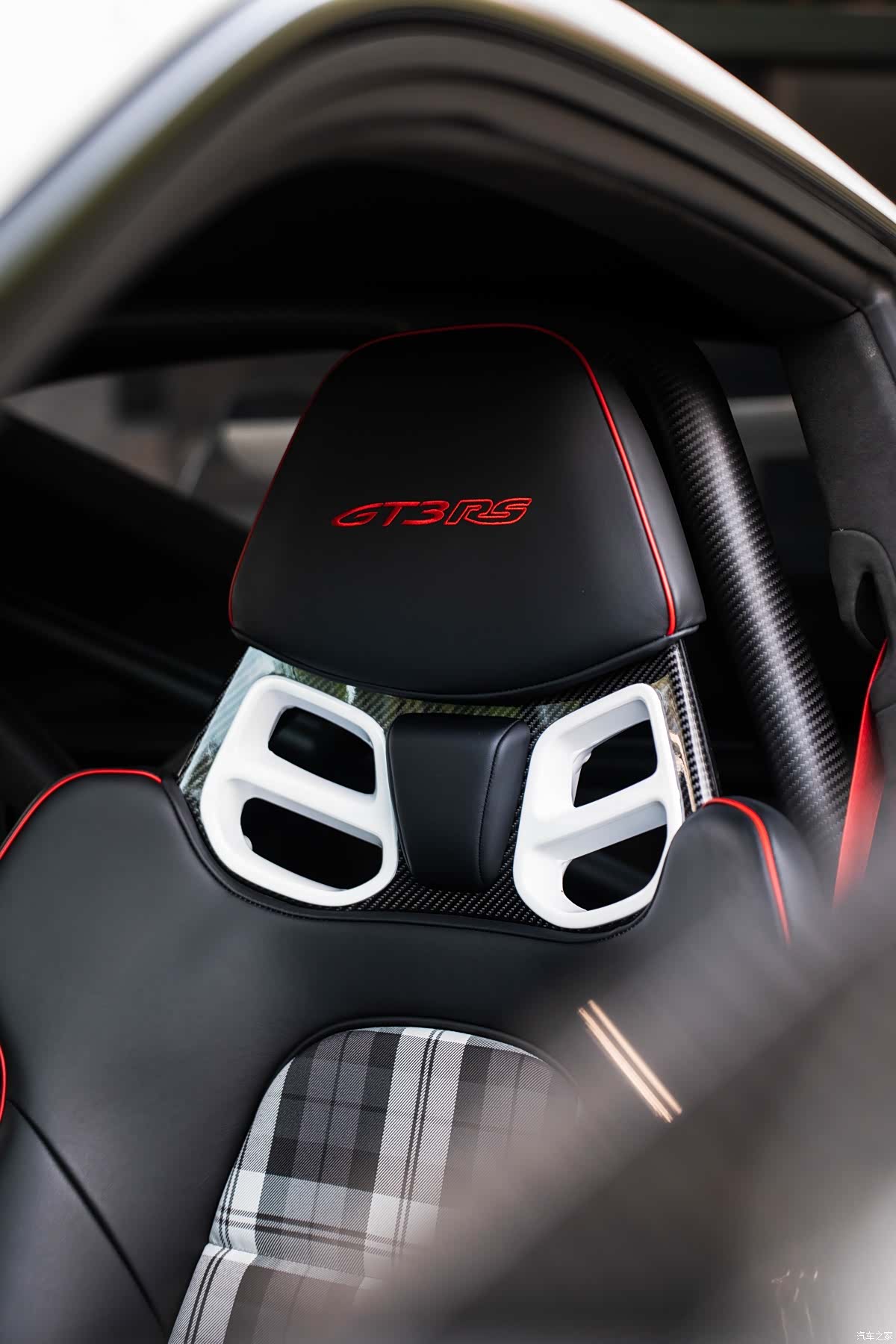 Porsche 911, 2024 14