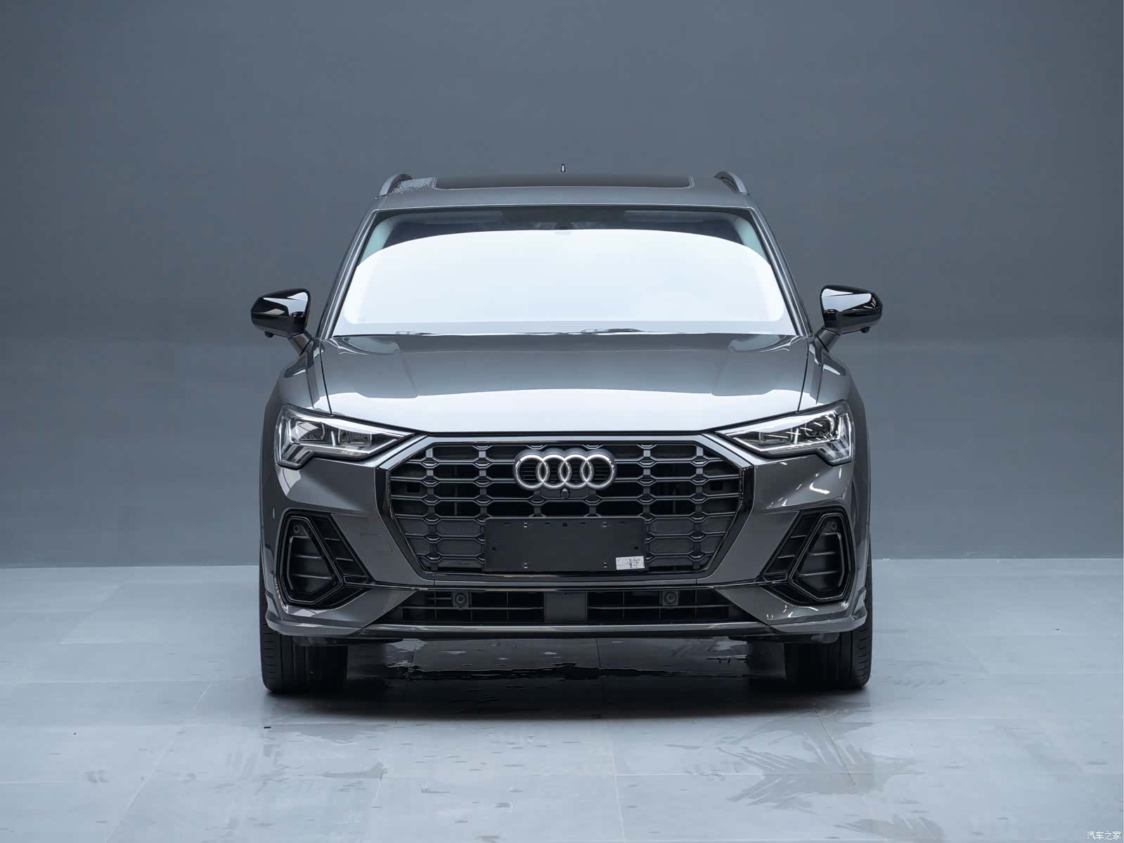 Audi Q3, 2023 все фото