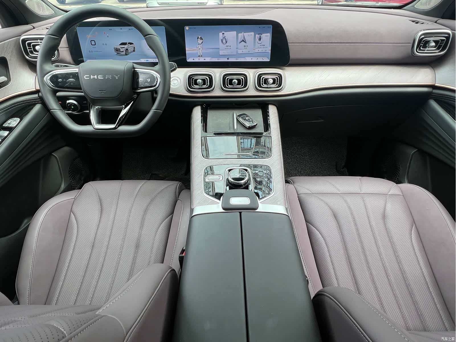 Chery Tiggo 9, 2025 11