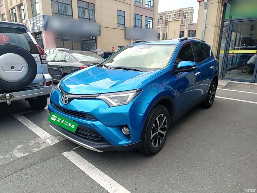 Toyota RAV4, 2018 1