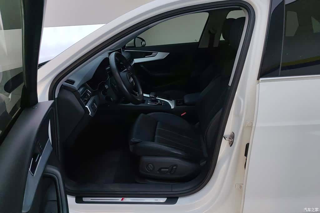 Audi A4L, 2021 9