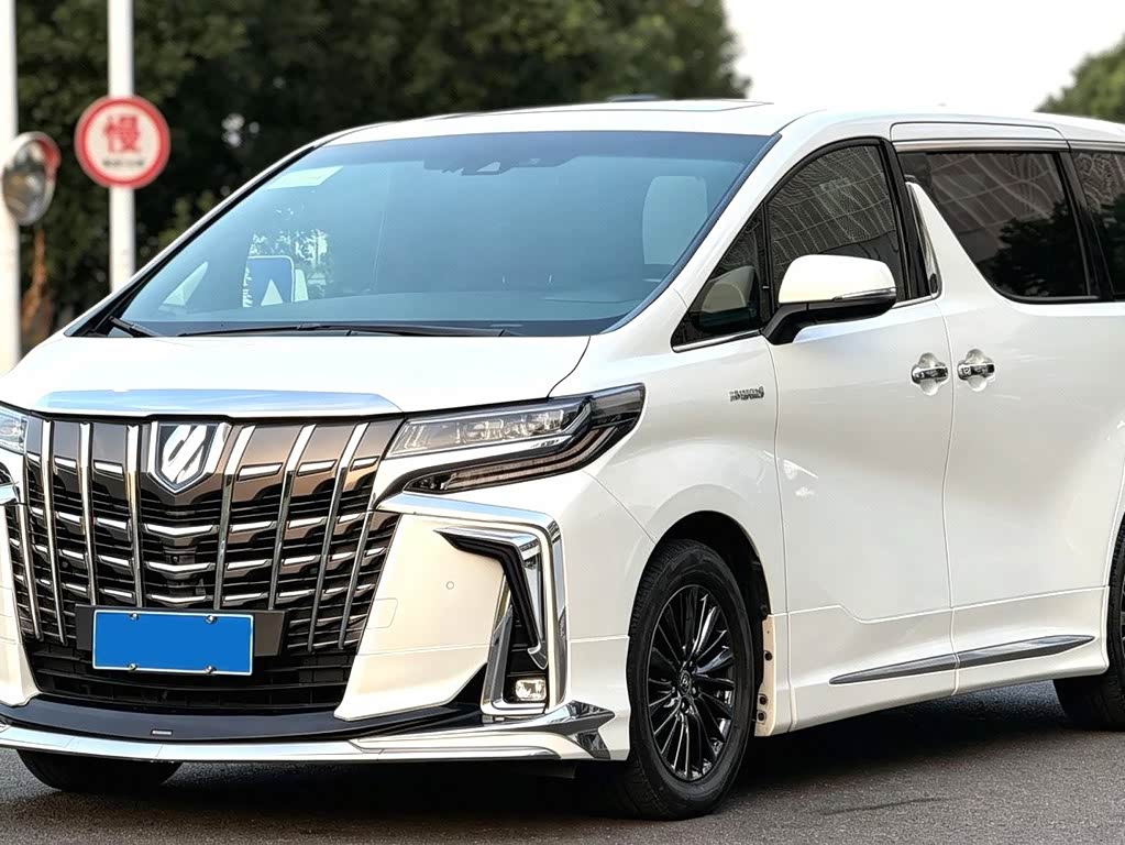 Toyota Alphard 2021 2.5L Luxury