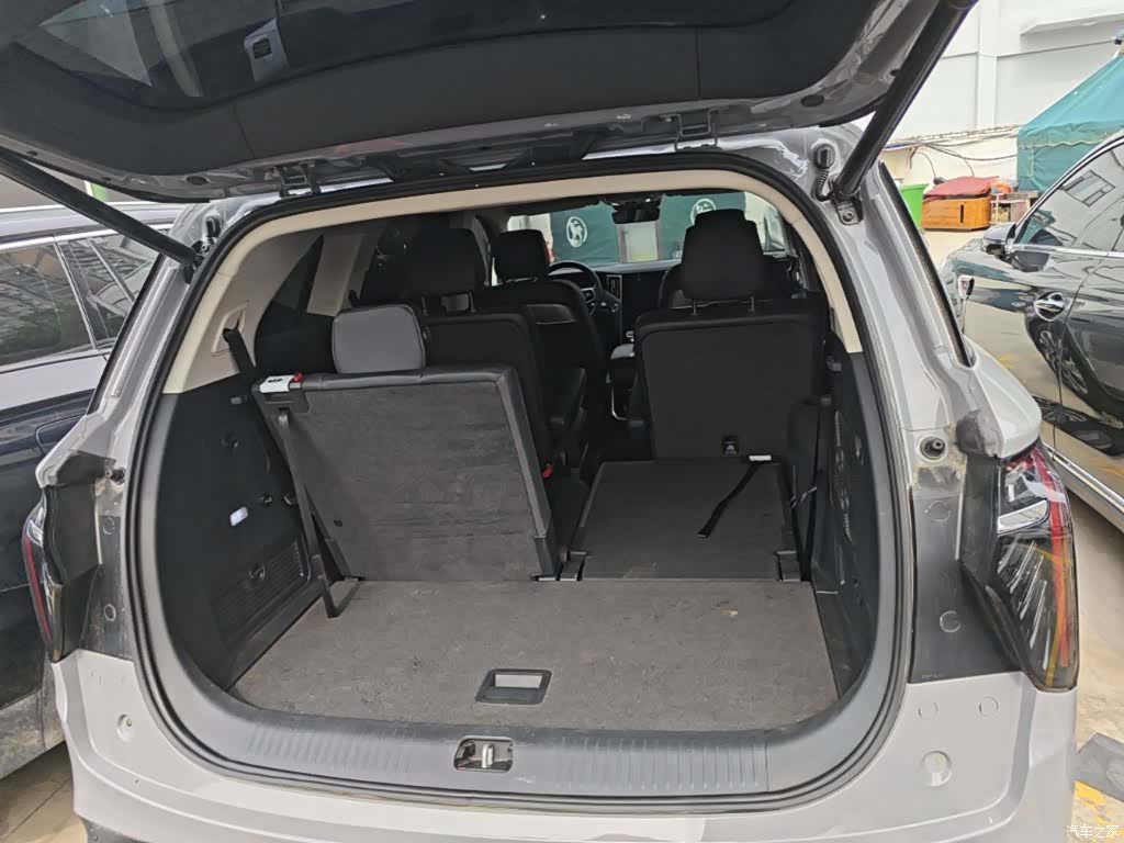 Hongqi HS7, 2024 19