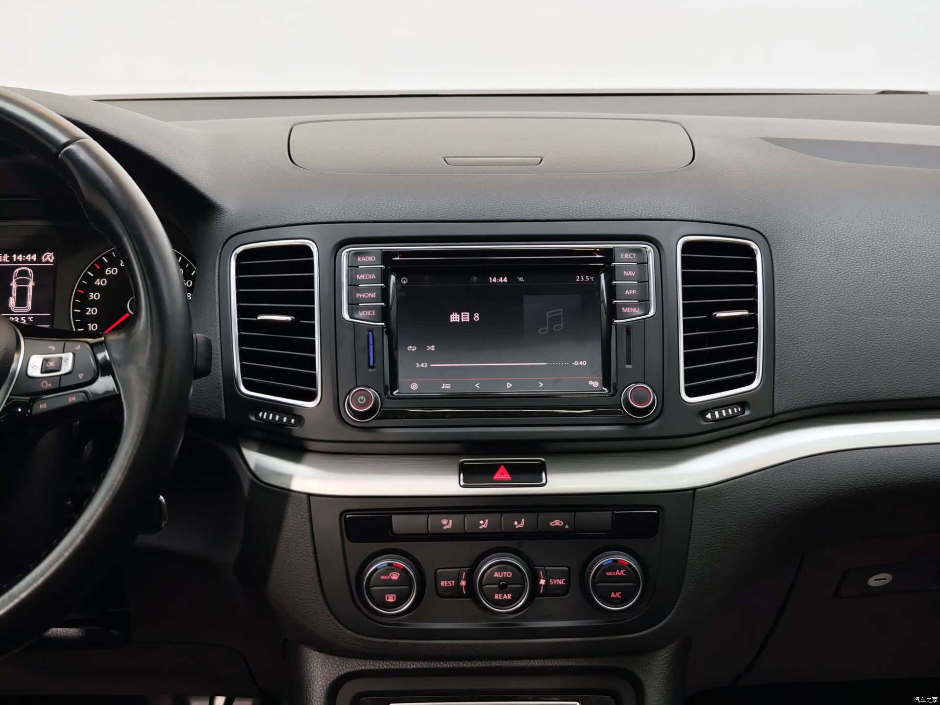 Volkswagen Xia, 2017 26