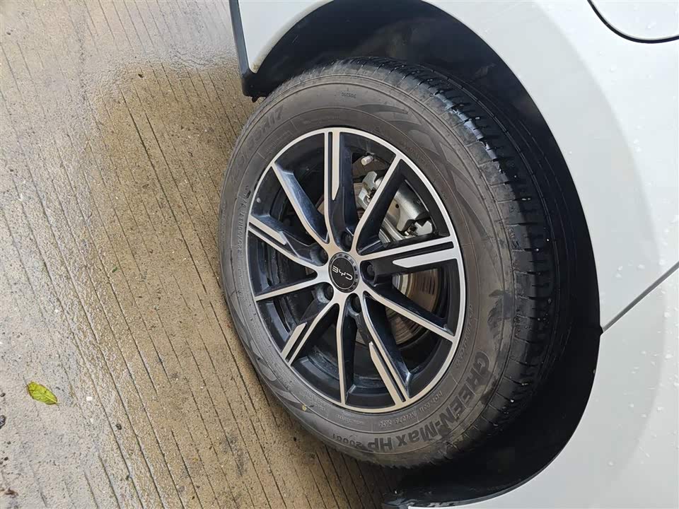 BYD Seal 06