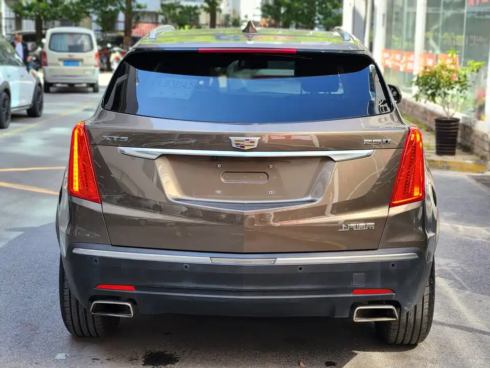 Cadillac XT5