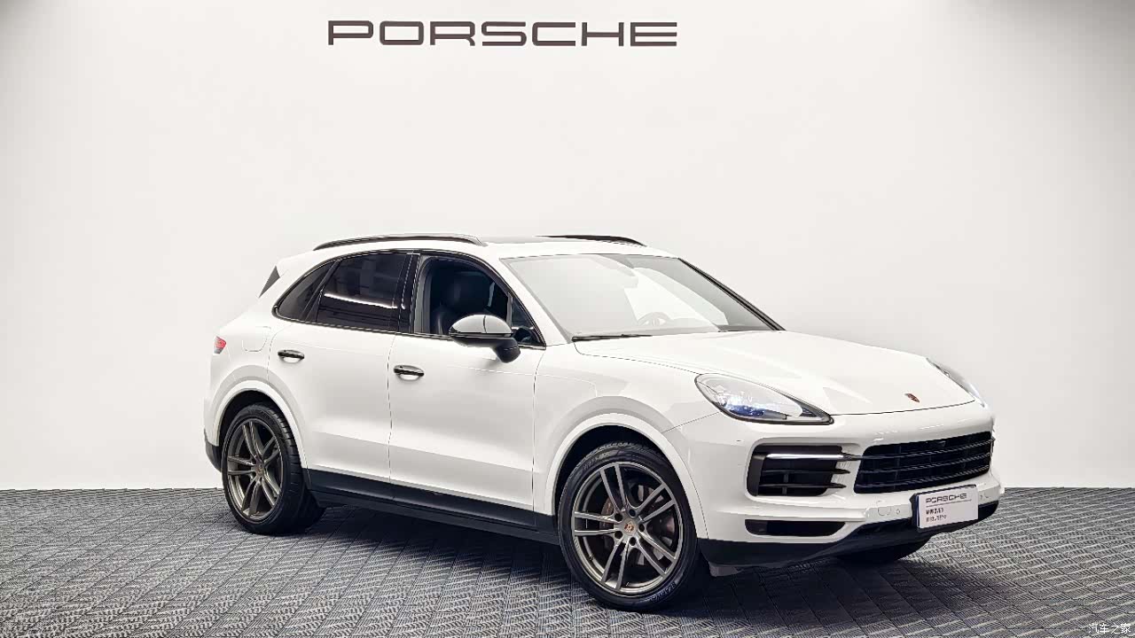 Porsche Cayenne, 2023 все фото
