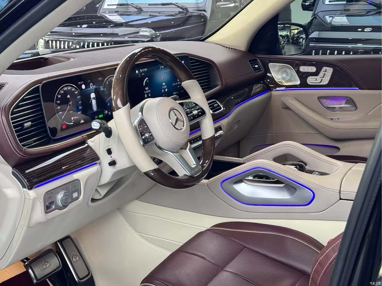 Maybach GLS, 2023 18