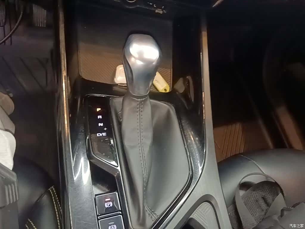 Roewe i5, 2022 14