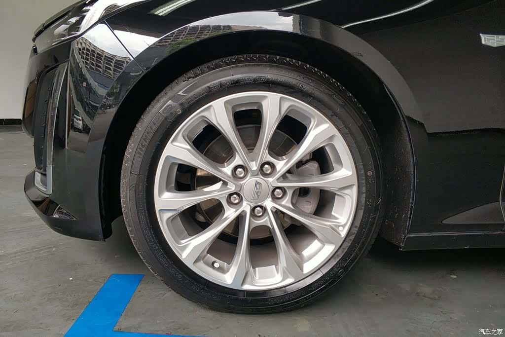 Cadillac CT5, 2022 6