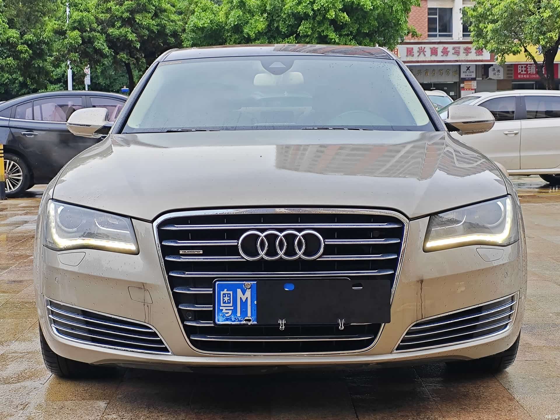 Audi A8L, 2012 2
