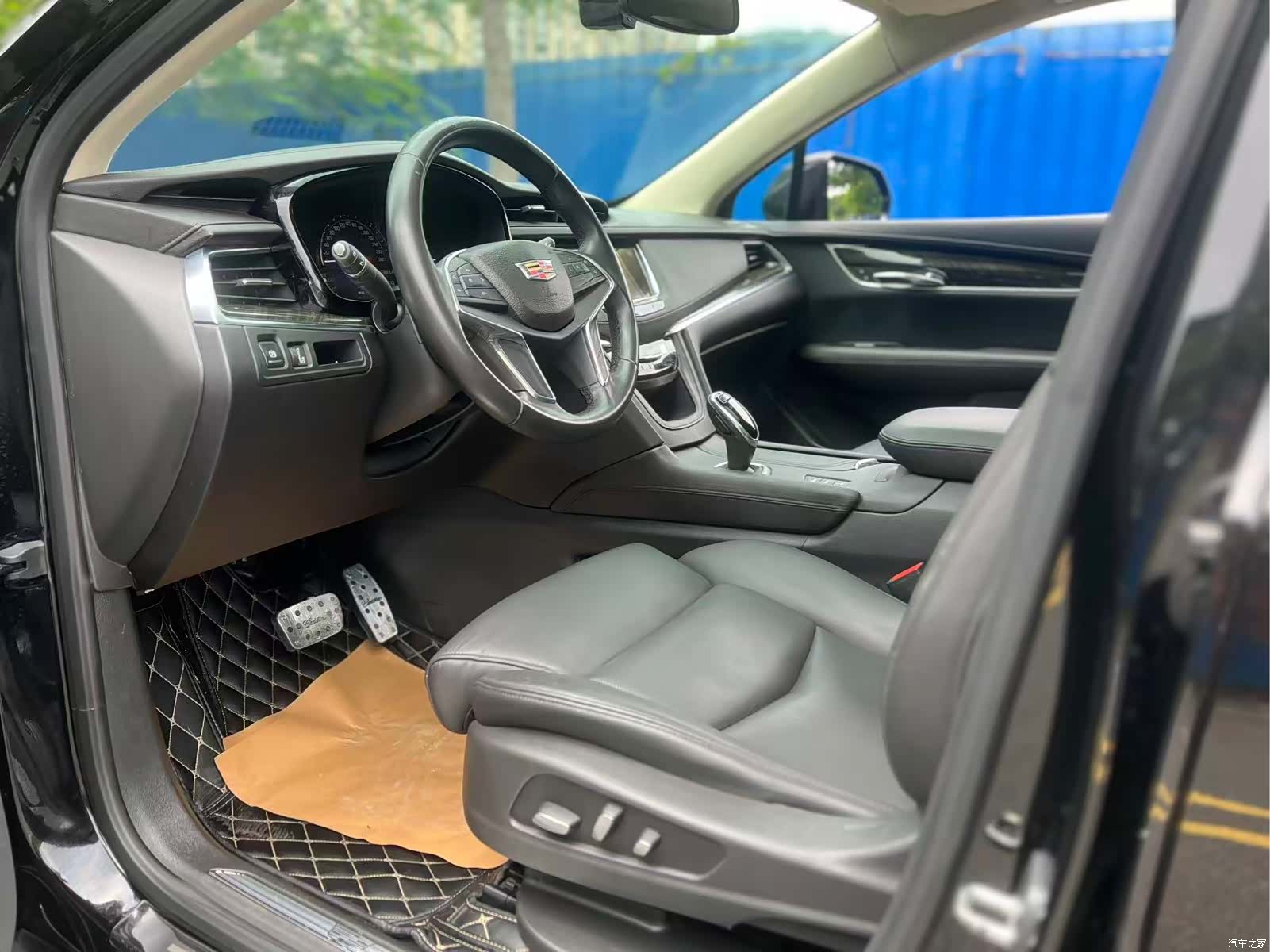 Cadillac XT5, 2017 8