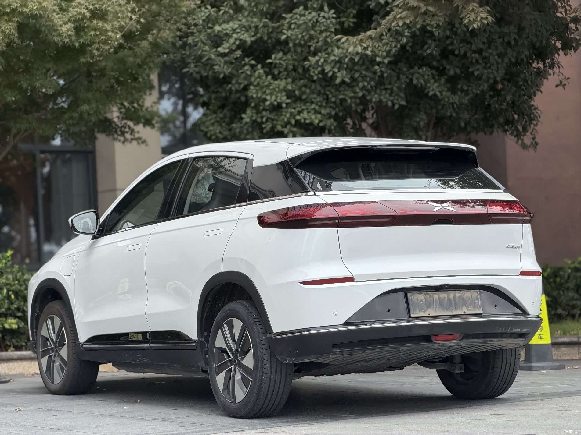Xpeng G3i, 2023 10