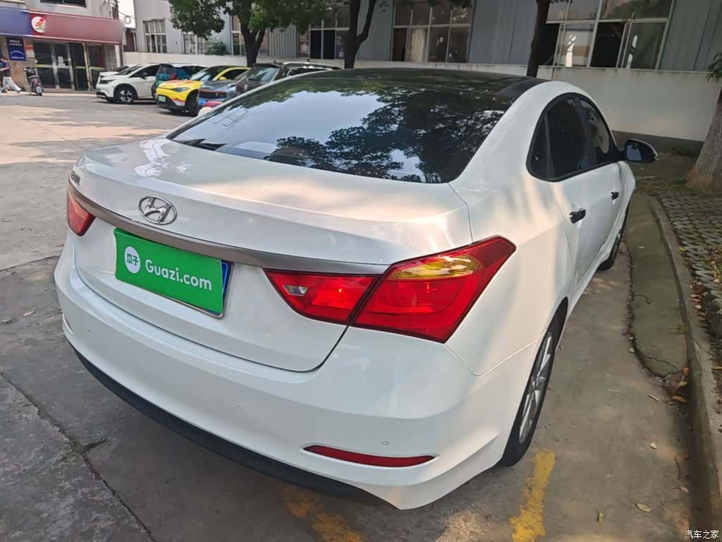 Hyundai GLS, 2015 7