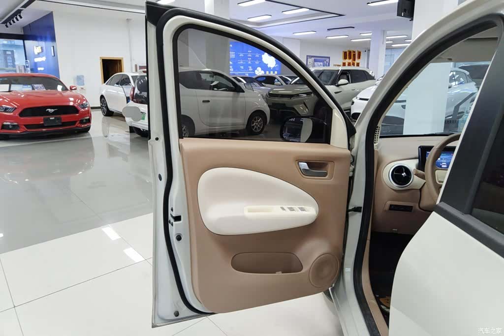 Wuling MINIEV, 2025 7