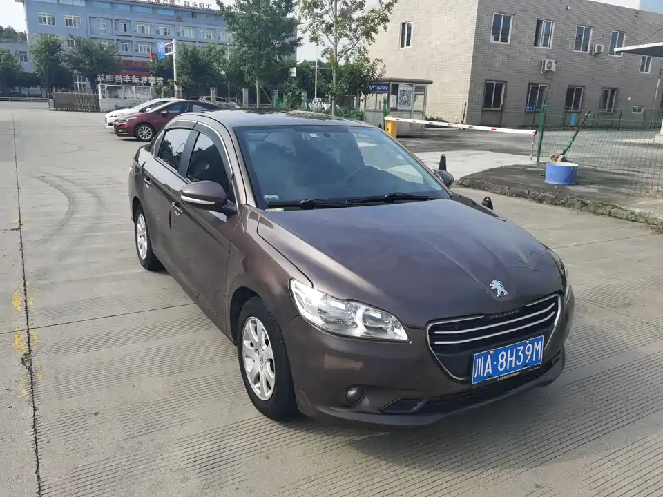 Peugeot 301