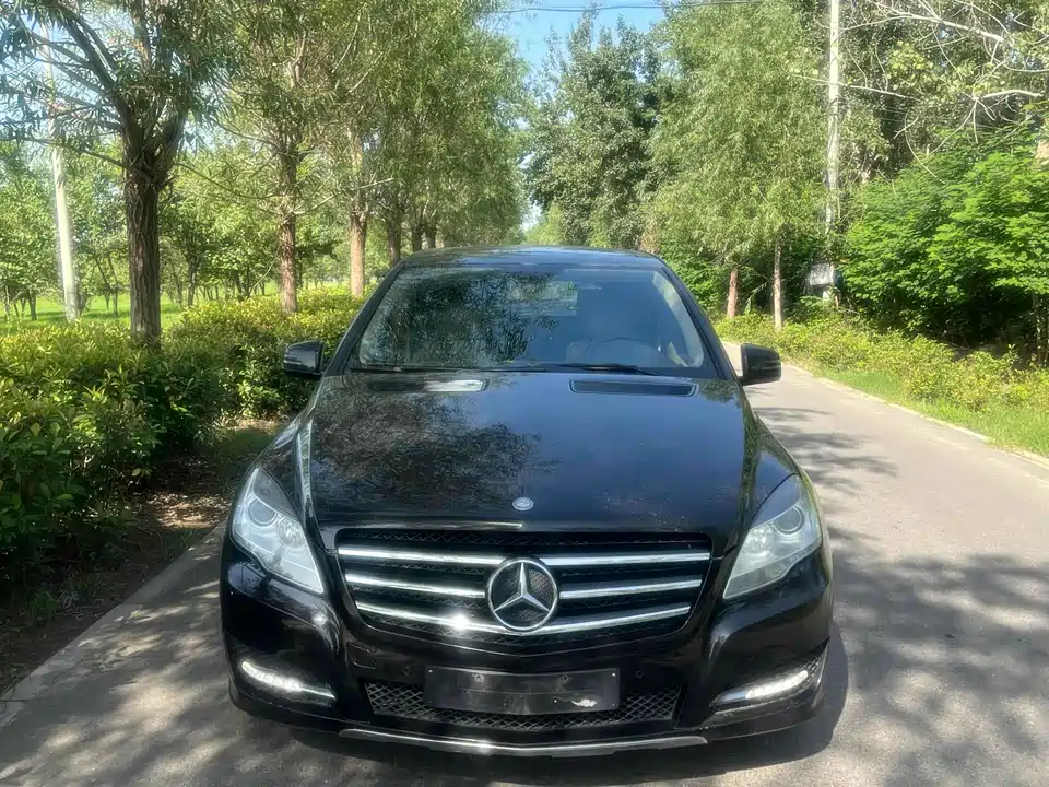 Mercedes-Benz R-class