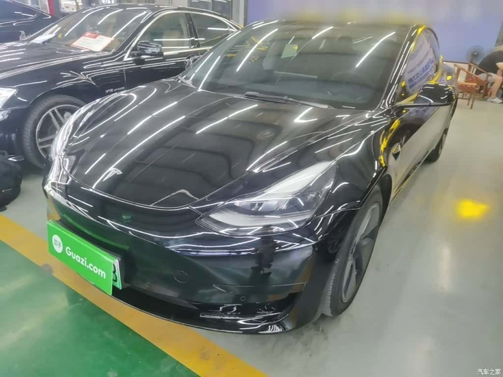 Tesla Model 3, 2021 2